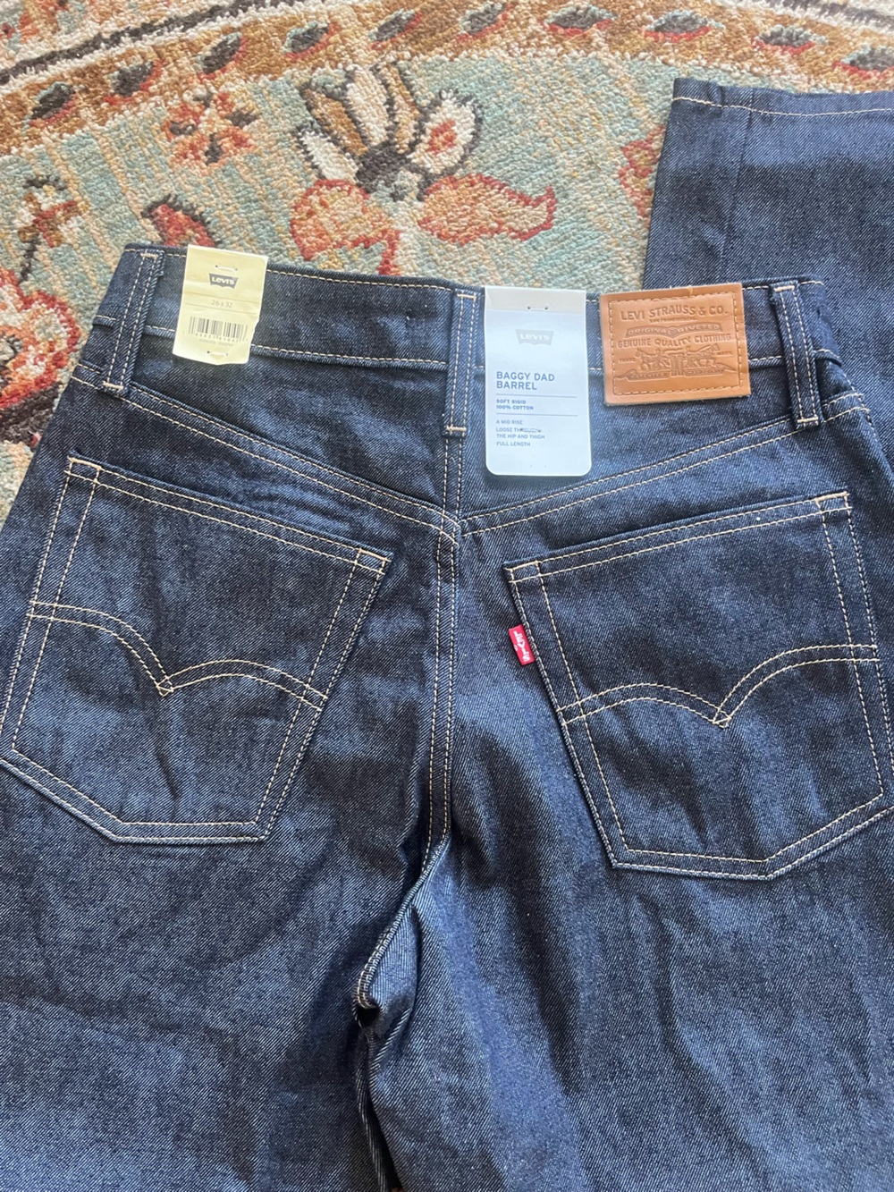 Levi’s Baggy Dad Barrel Jeans Dark wash SZ 26 NWT - Picture 9 of 11